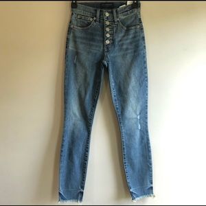 Lucky brand skinny jeans